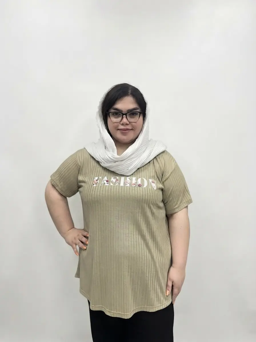 تیشرت سایز بزرگ زنانه طرح Fashion مدل سوزن خالی (کبریتی)